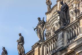 Dresden Lanterns