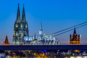 Dom Cologne bridge