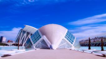 Valencia City pink roof