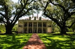 Oak Alley Plantation