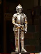 Knight Armor statue