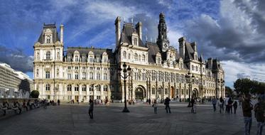 Hotel De Ville France