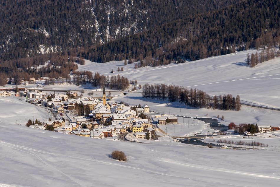 S-Chanf Village