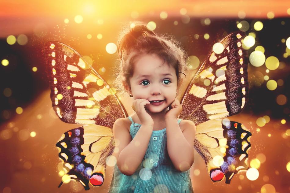 Child Fee Magic butterfly