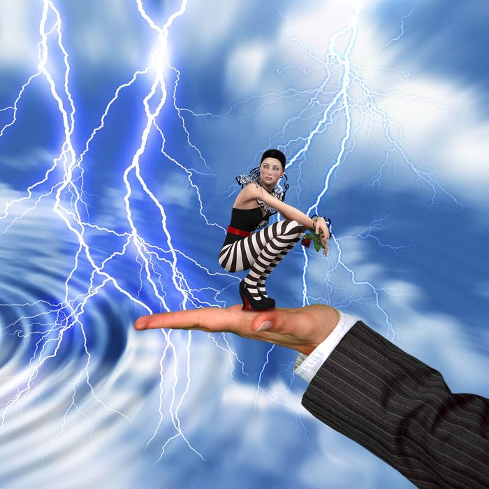 woman on the men hand