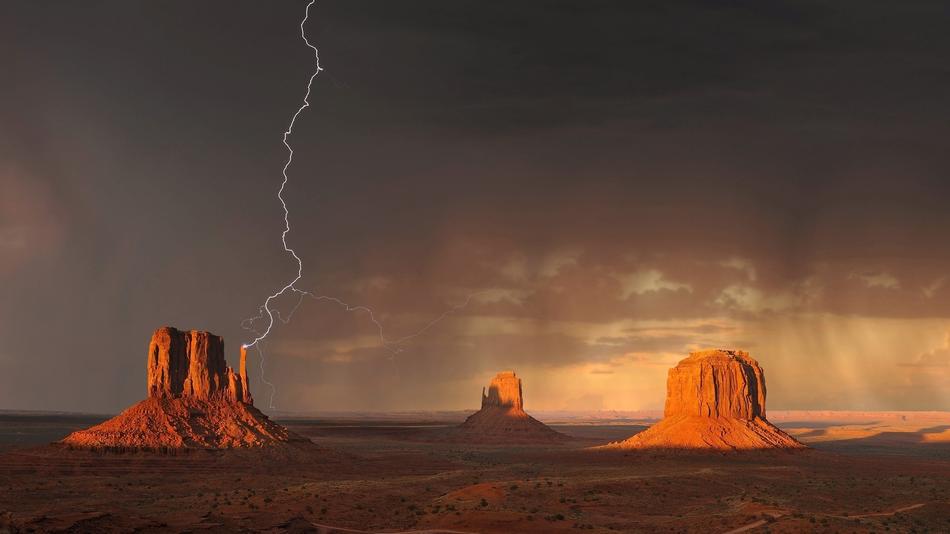 Monument Valley Lightning