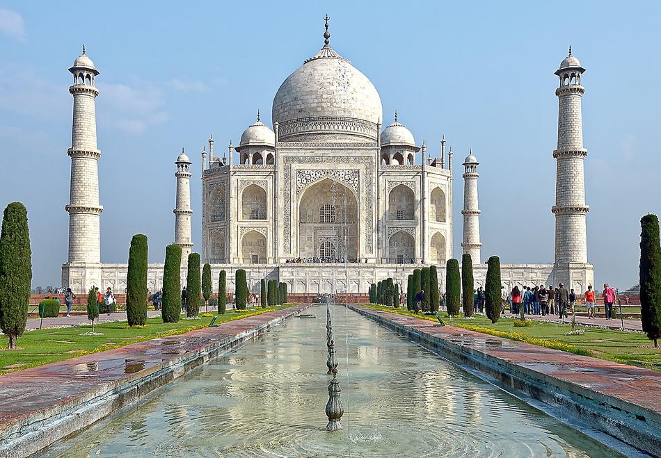 pond in front of the Taj Mahal mausoleum, India