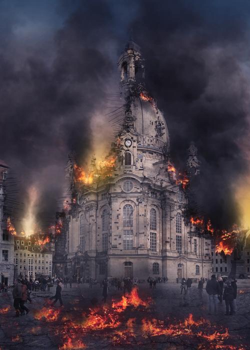 fire Dresden Frauenkirche