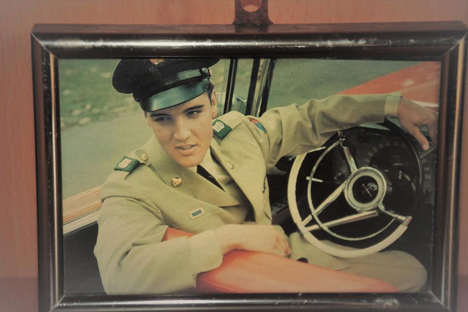 vintage Elvis Presley Idol Picture Frame