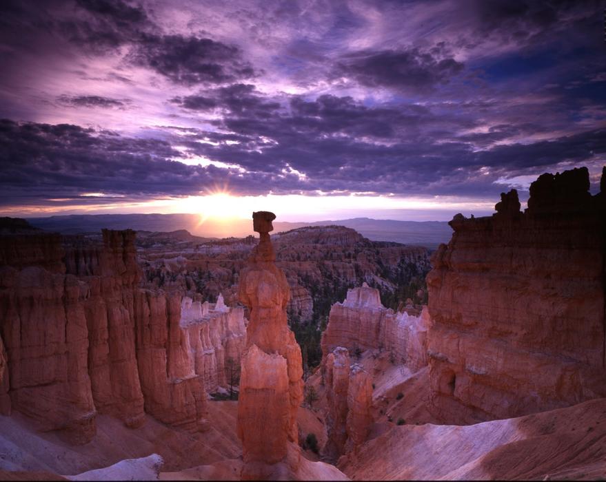 amazing Hammer Bryce on the beautiful colorful landscape