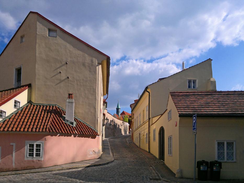Alley New World