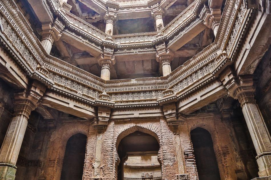 Beautiful, patterned Adalaj Step Well, Gujarat, India, in sunlight