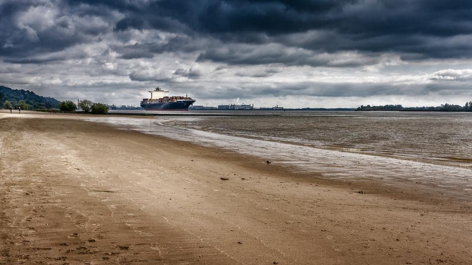 sandy beach in hamburg