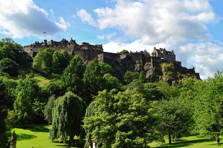 Edinburgh Castle and green forest