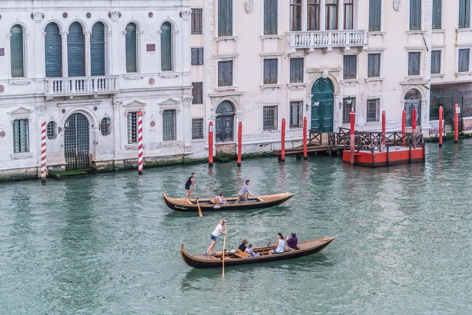 perfect Italy Gondola