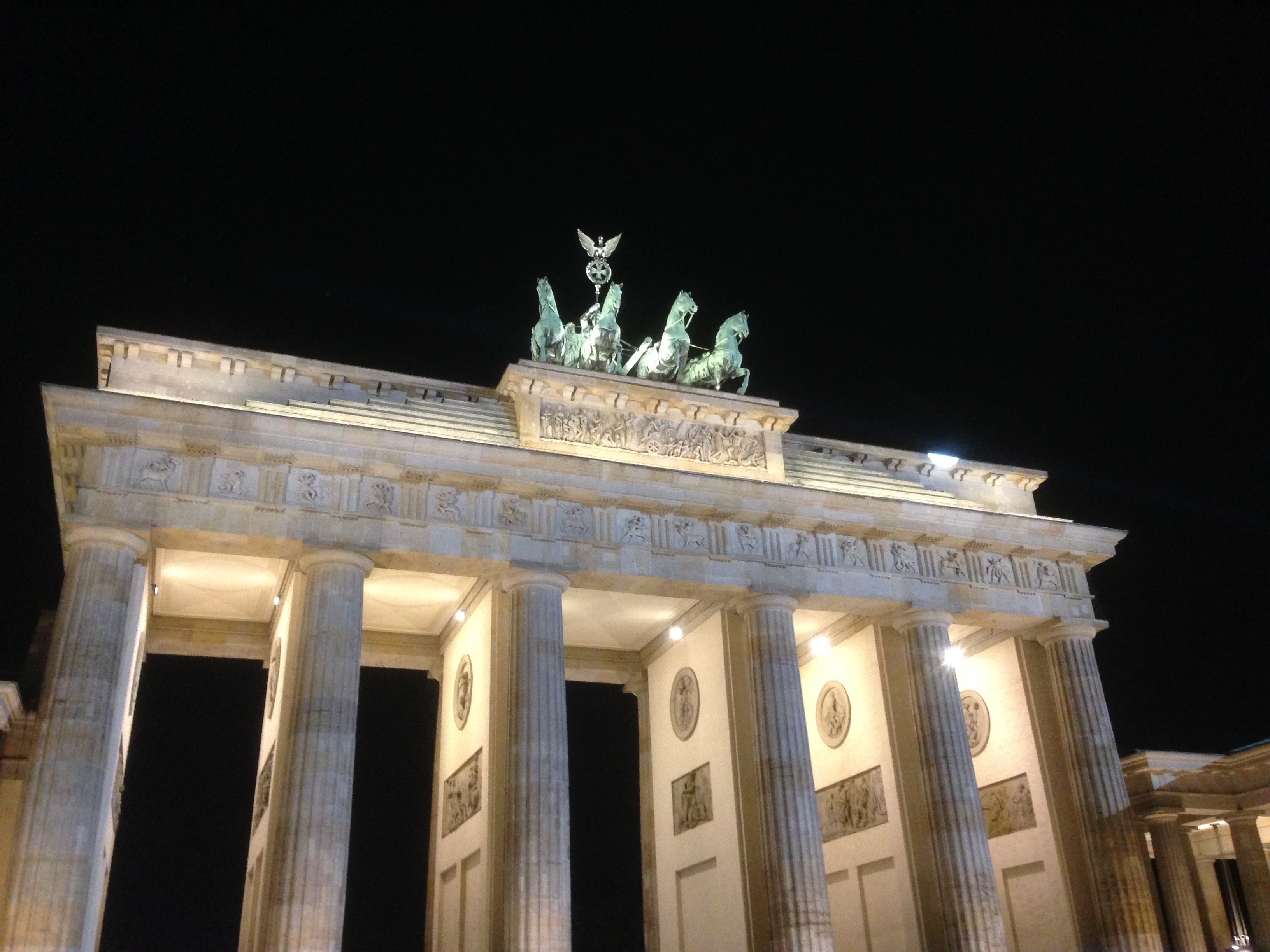 Ночной Берлин Бранденбургские ворота