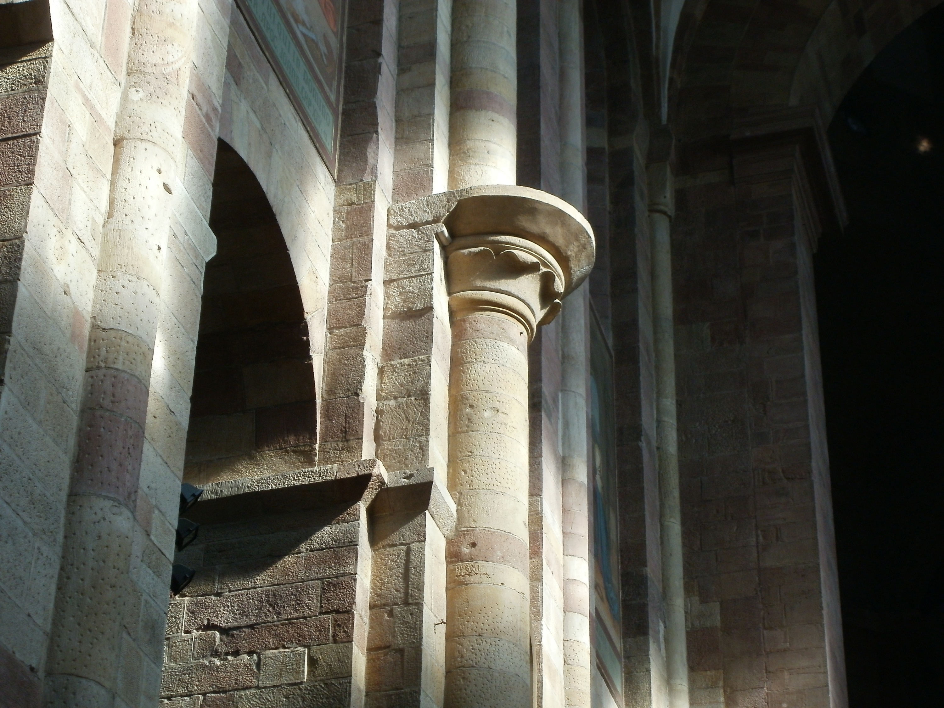 Stone Interior In Speyer Dom Free Image Download   5918745 