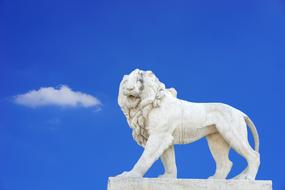 Stone Lion white