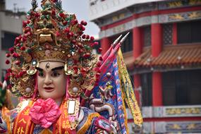 traditional costume in front of zi yun yan temple