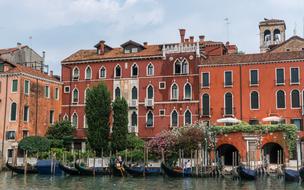 romantic venetian architecture in Italy