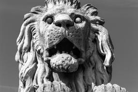 face Leo Statue