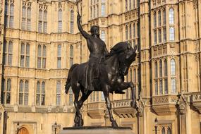 Parliament Westminster statue