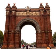 Sculpture Arc De Triomf