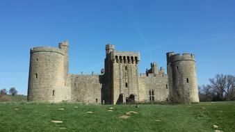 ravishing Bodium Castle Sussex