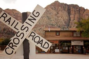 crossing railroad sign