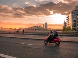 moped City Travel