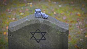 Tombstone Faith star sign