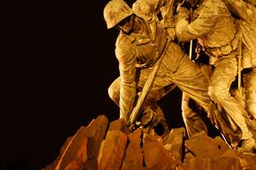 Iwo Jima Washington statue Night