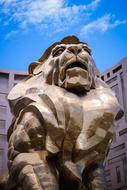 Lion statue and Hotel