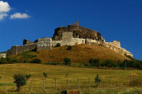 Fortress Nature green grass