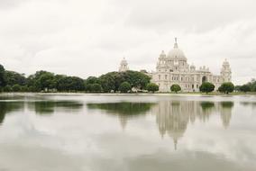 Victoria Memorial Calcutta and pond