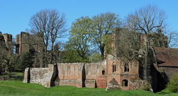 Castle Kenilworth and green garden