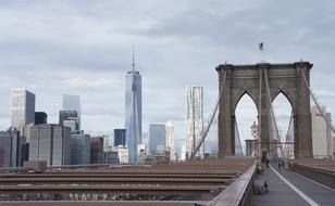 famous Brooklyn Bridge Walkway