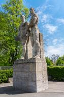 Sculpture Monument people
