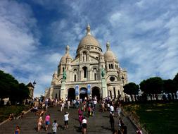 e Sky Paris cathedral people