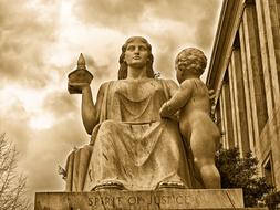 Monument Statue woman and child