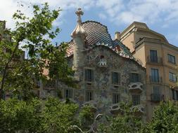 Gaudí Barcelona and trees
