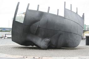 War Memorial Ship face