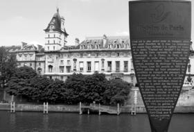 Paris Bridge Capital black and white