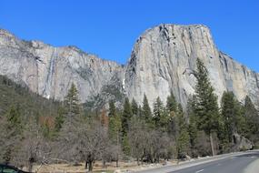 El Capitan Mountain Peak in Yosemite