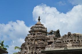 Carving Temple Sculpture