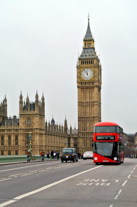 London clock and Bus