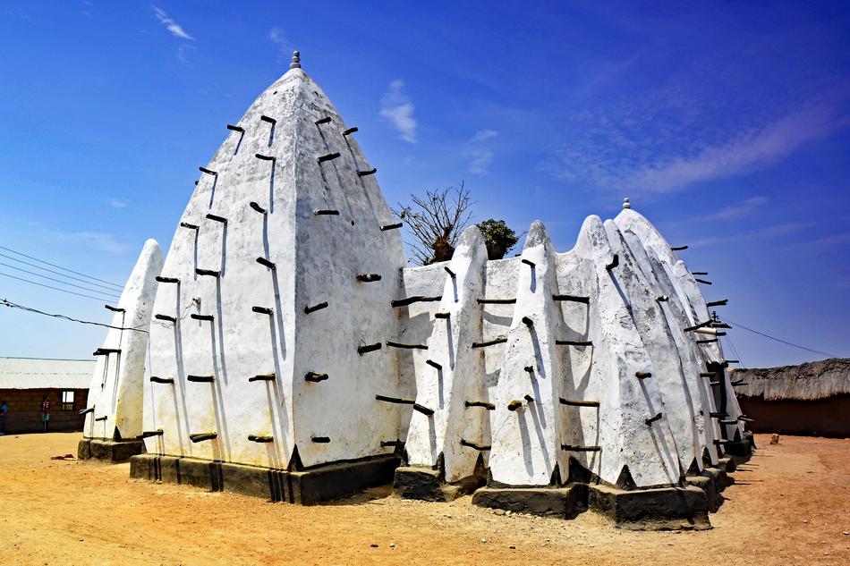 Lara Banga Ghana