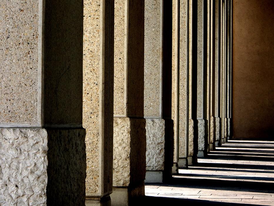 perfect Shadows Columns