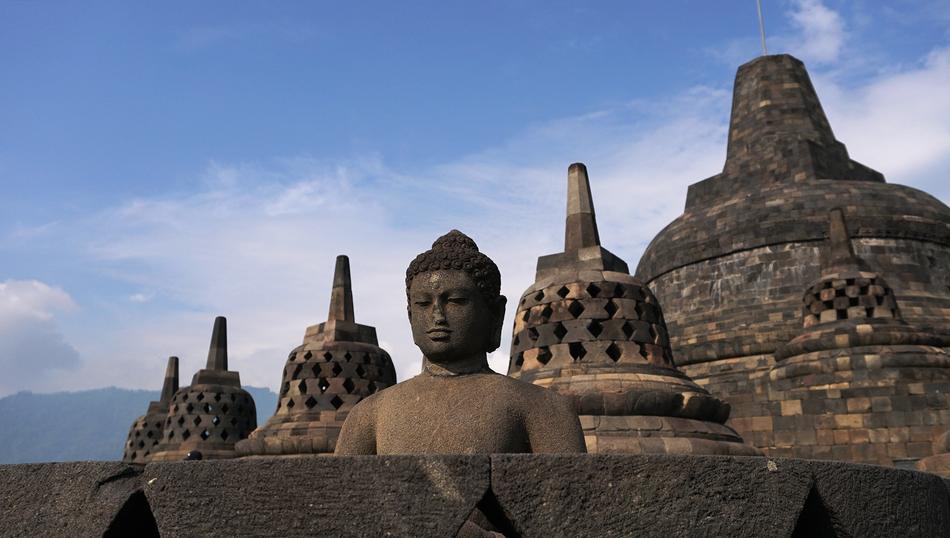 ravishing Temple Buddha