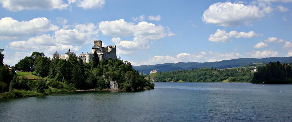 Castle Monument in Niedzica